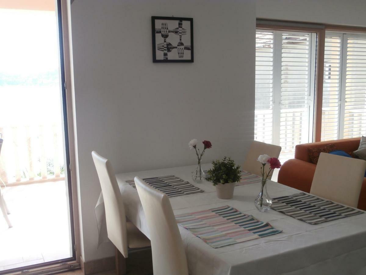 Apartmani Калі Екстер'єр фото